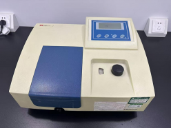 可見型分光光度計